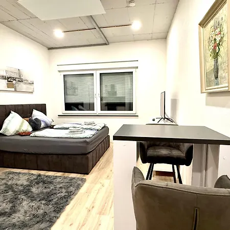 Neu Goldstadt Urban - Schloessle