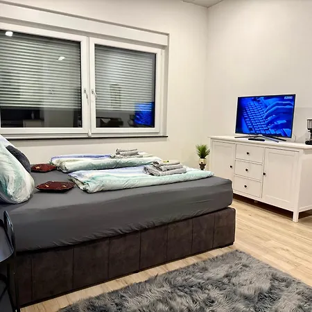 شقة Neu Goldstadt Urban - Schloessle بفورتسهايم