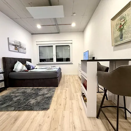 Neu Goldstadt Urban - Schloessle شقة بفورتسهايم