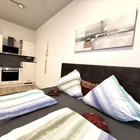 Neu Goldstadt Urban - Schloessle شقة بفورتسهايم