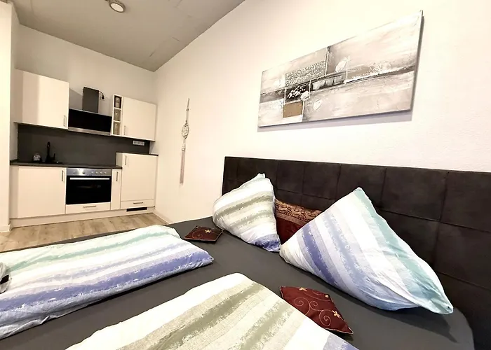 Neu Goldstadt Urban - Schloessle 公寓 普福尔茨海姆